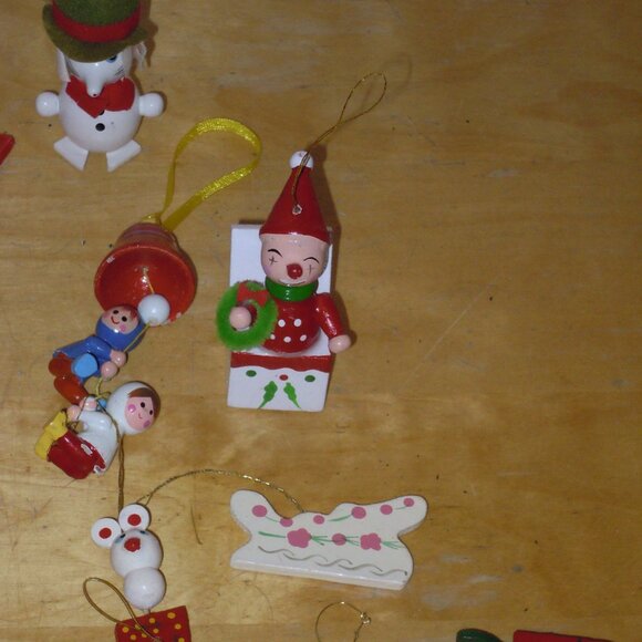 Vintage Handpainted Wood Christmas Tree Ornaments 23 Mini Lot German? Pinocchio - Picture 3 of 6